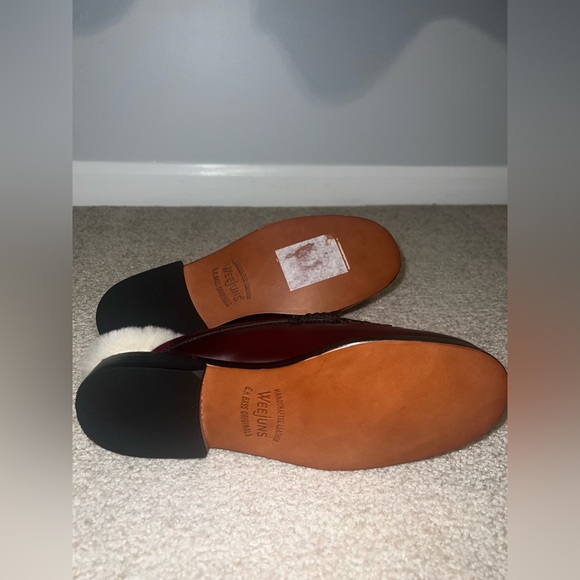 WYNN Shearling Mule in Burgundy Women’s Size 7M - Picture 8 of 8